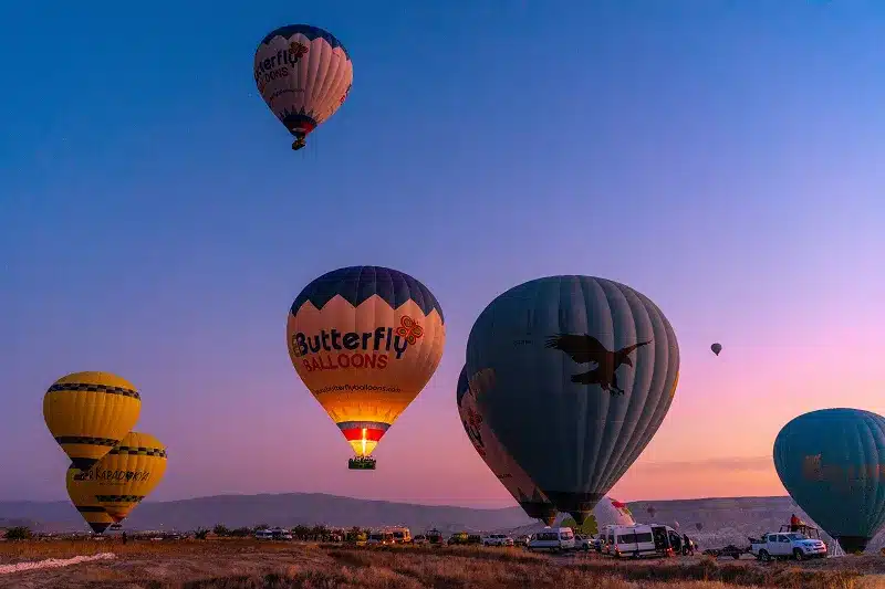 hot air balloons in the sky with our deluxe Turkey holiday
