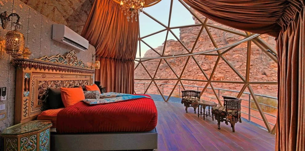 Luxury Camps by Wadi Rum whuile your Jordan itinerary 9 Days