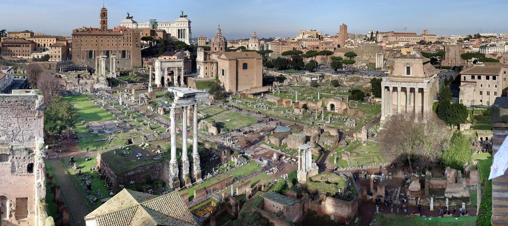 Italy 15-Day Luxury Private Tour 12 Panoramic view over the ruins of the Roman Forum in Rome