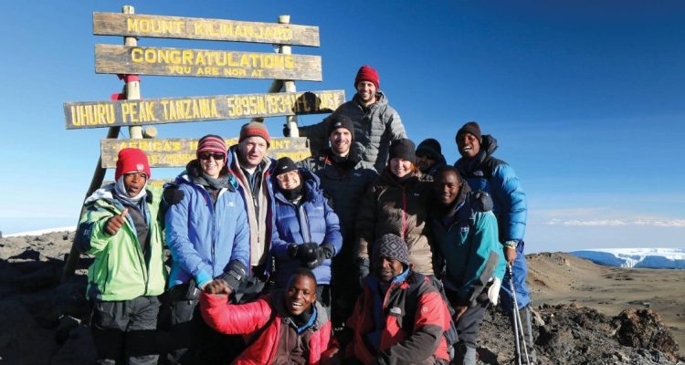 Kilimanjaro-Uhuru-Summit-464880-1600px